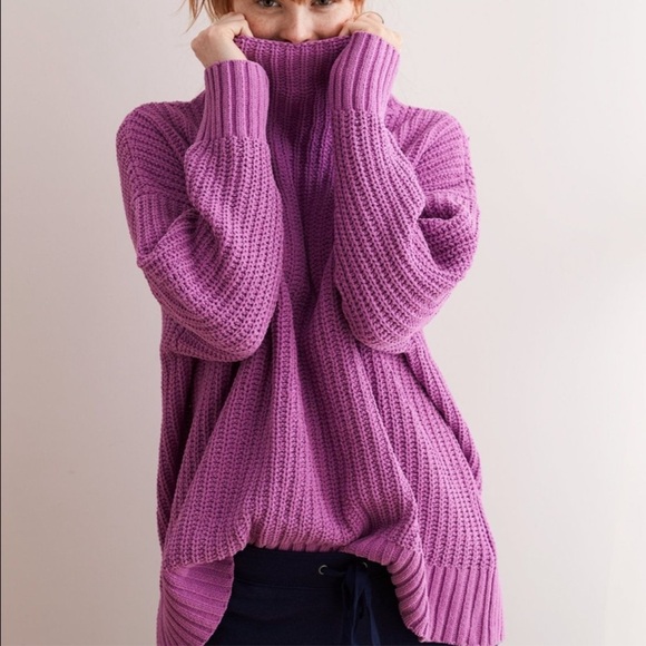 aerie Sweaters - aerie tunic length purple sweater, loose turtleneck
